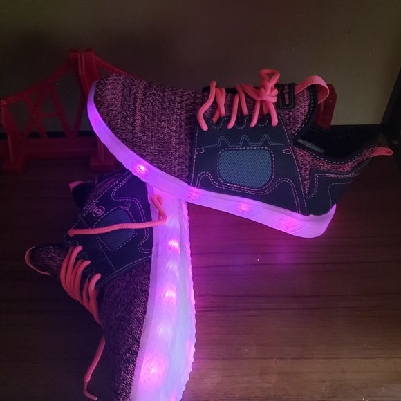 Flashlights Girls' Multi Color Light-Up, Lightweight Athletic Sneakers (Black Pi - Picture 5 of 5